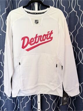 Fanatics NHL Authentic Pro Detroit Stadium Series Pullover Size Small NWT C33